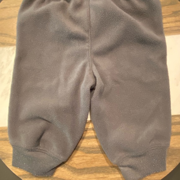Carter’s Pull Over and Pants Set 0-3m Boy - Picture 5 of 5